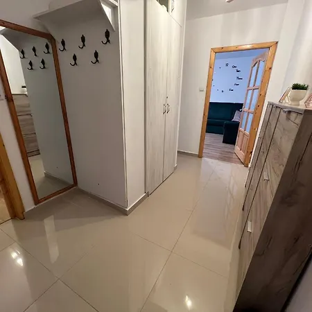 Aparthotel Brasov 3* Брашов
