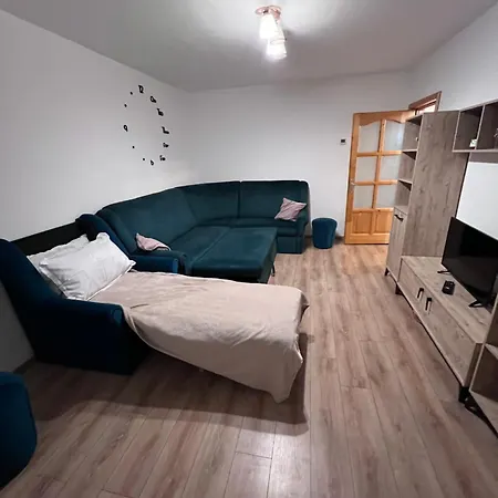Aparthotel Brasov Брашов