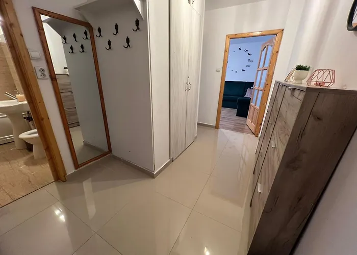 Aparthotel Brasov 3* Braşov